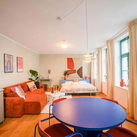 Apartment Loft In Hinterhof-remise Leipzig